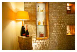 lume-bottiglia-enoteca-agapein