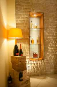 sala-degustazione-enoteca-agapein-04